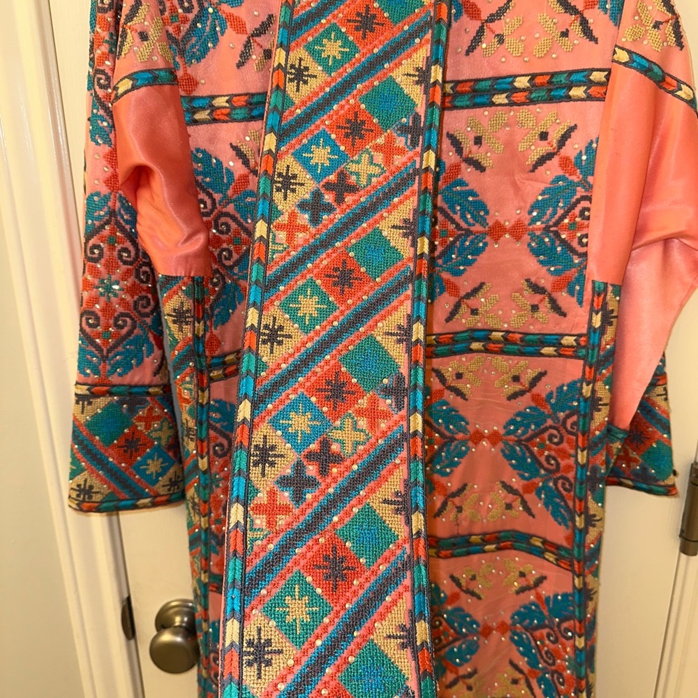 Vibrant Patterned Dress - Picture 5 of 7